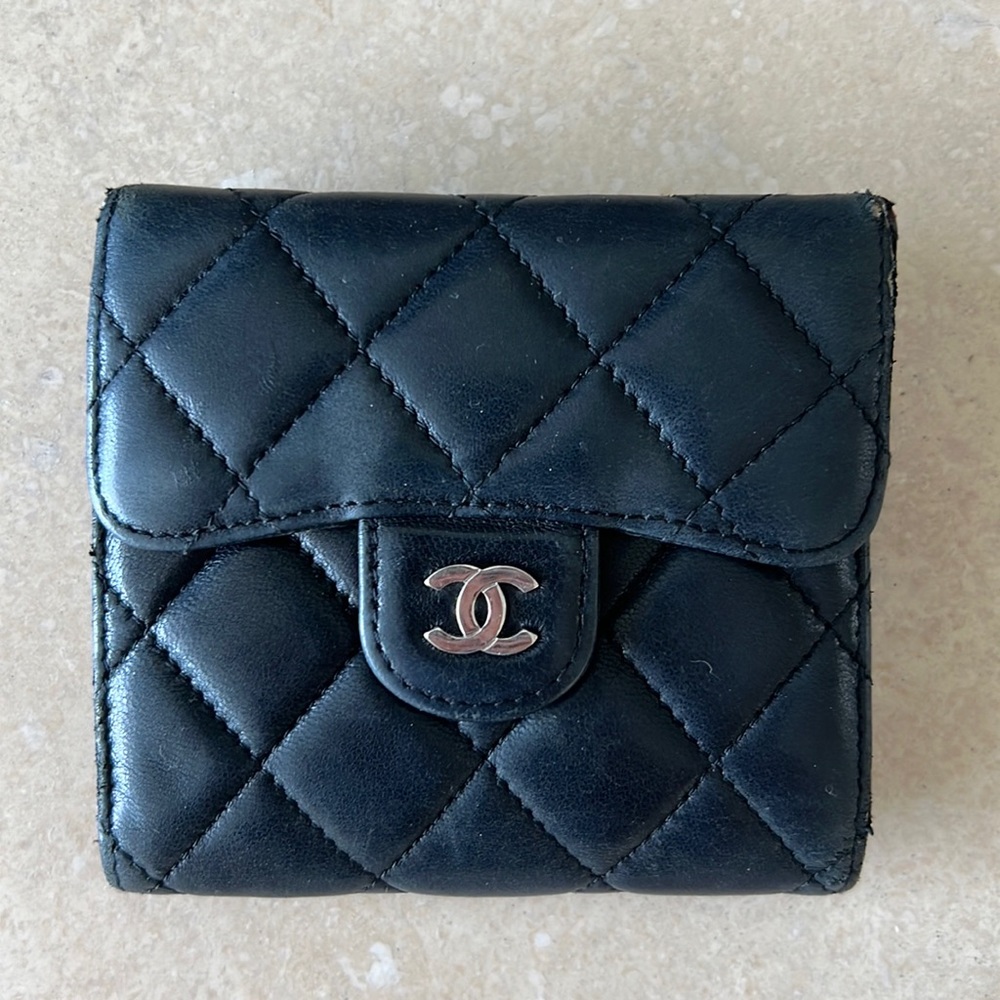 Chanel wallet